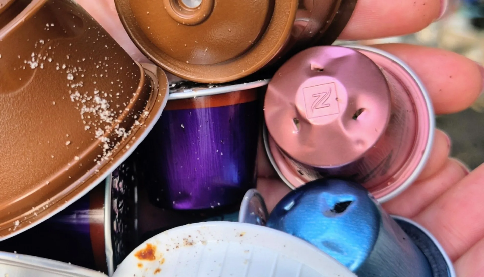 Images videoreeks koffiecapsules nu bij het pmd foto1