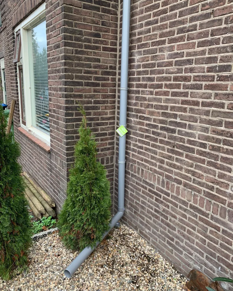 Regenpijp afkoppelen 1 hier